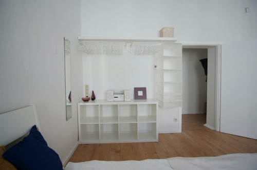 Welcoming spacious room in 3-bedroom flat near East Side Gallery - Gallery - 23