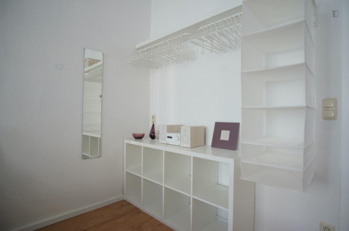 Welcoming spacious room in 3-bedroom flat near East Side Gallery - Gallery - 31
