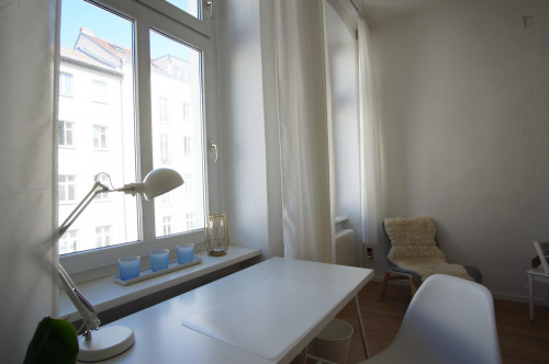Welcoming spacious room in 3-bedroom flat near East Side Gallery - Gallery - 33