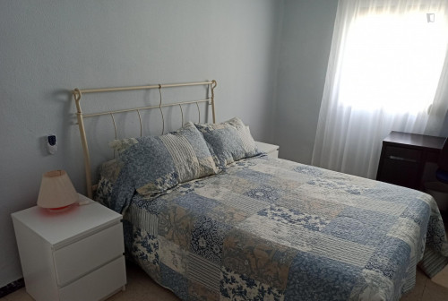 Double bedroom in 3-bedroom apartment