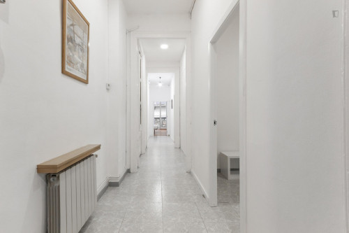 Good looking bedroom with central heating in Barrio gótico - Gallery - 12