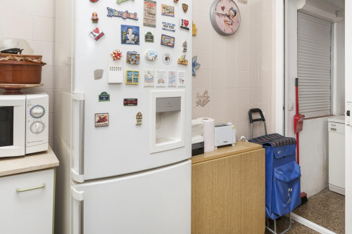 Comfortable single ensuite bedroom in L'Hospitalet de Llobregat - Gallery - 9