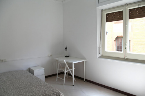 Nice double bedroom close to Universidad Internacional Menéndez Pelayo - Barcelona campus - Gallery - 16