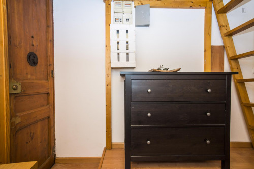 Snug studio flat in El Poble-sec - Gallery - 6