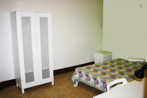ROOM 5 -Nice Double Bedroom Close To Universitat De Barcelona - 1