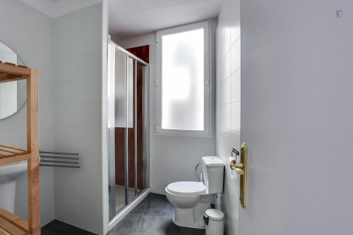 Neat single bedroom quite close to Urquinaona metro station - Gallery - 8