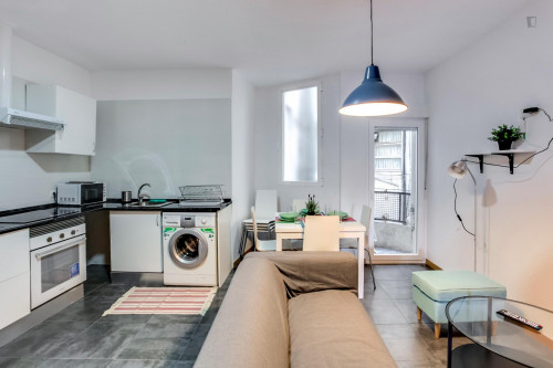 Neat single bedroom quite close to Urquinaona metro station - Gallery - 11