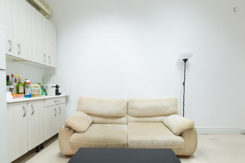 Pleasant double bedroom near United International Business Schools-UIBS - Gallery - 24