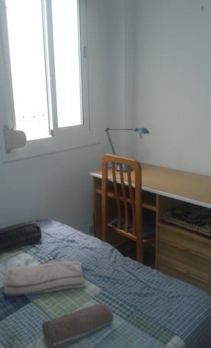 Appealign double bedroom close to Parc del clot - Gallery - 18