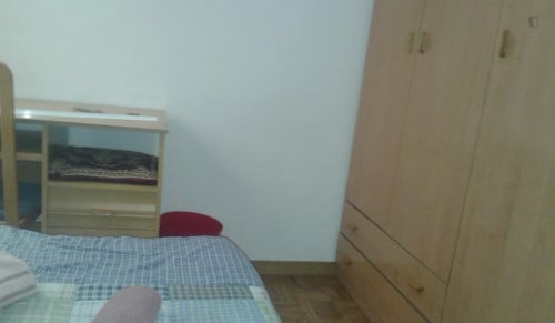 Appealign double bedroom close to Parc del clot - Gallery - 7