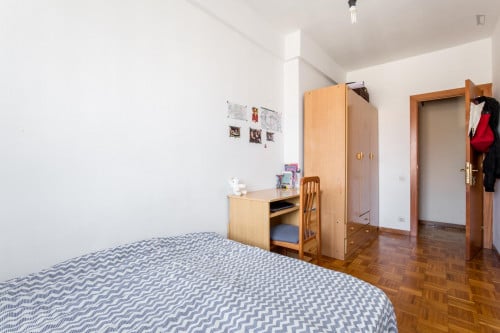 Appealign double bedroom close to Parc del clot - Gallery - 27