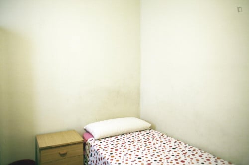 Appealign double bedroom close to Parc del clot - Gallery - 17