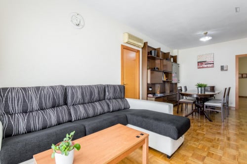 Appealign double bedroom close to Parc del clot - Gallery - 32