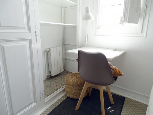 RH18-R5 Single bedroom in 9-bedroom apartment. - Gallery - 25