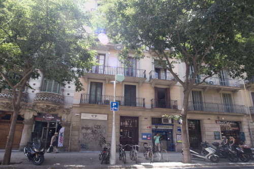 Single room in 4 bedroom apartment close to Girona and Verdaguer metro station - Gallery - 8