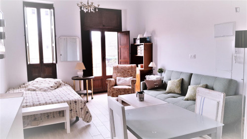 Bright Corner Studio In El Cabanyal - 2