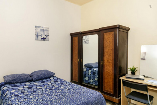 Homely double bedroom near the Arc de Triomf metro - Gallery - 29