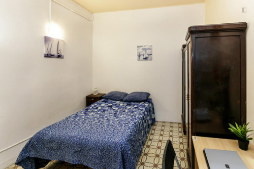 Homely double bedroom near the Arc de Triomf metro - Gallery - 28