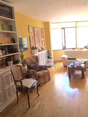 Cosy single bedroom in a 4-bedroom aparment, close to Universitat Politècnica de Catalunya  - Gallery -  2