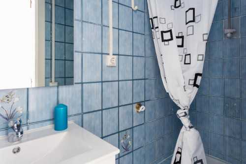 Welcoming and neat single bedroom near the Poble-sec metro - Gallery - 9