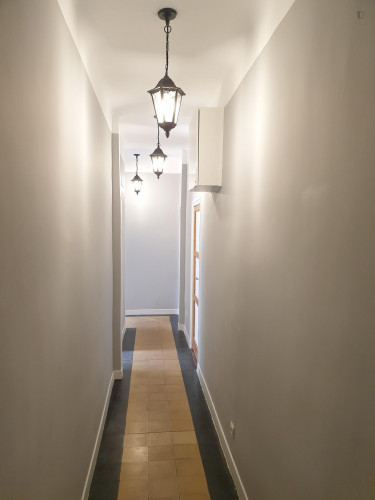 XXL Double Room in a 5-room apartment right in Madrid center, GREAT LOCATION! - Gallery - 3