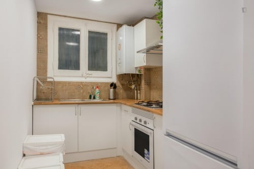 Delightful double bedroom near the Clot metro - Gallery - 13
