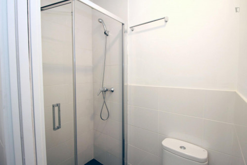 Really neat single bedroom near the Marina metro