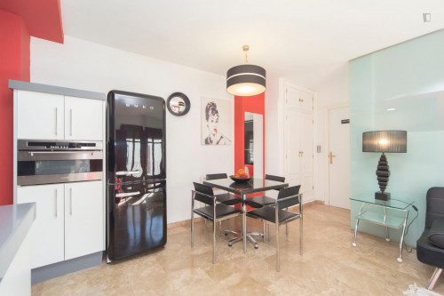 1-Bedroom apartment near Palacio Dar-al-Horra - Gallery - 11