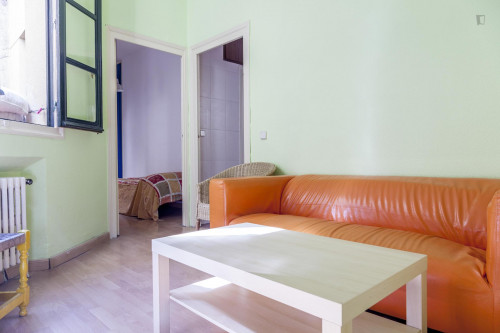 Twin bedroom in the south of Malasaña - Gallery - 4