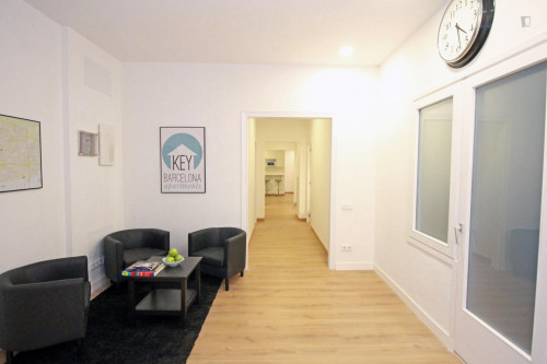 Tasteful double bedroom near Parc de l'Estació del Nord  - Gallery -  5