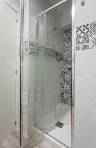 Incredible double bedroom near Plaça de la Mare de Déu - Gallery - 12