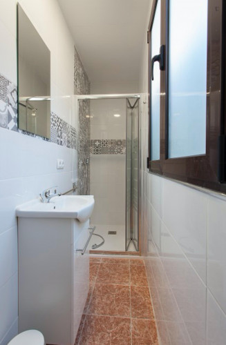 Incredible double bedroom near Plaça de la Mare de Déu - Gallery - 7