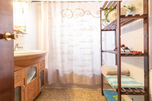 Single bedroom close to Facultat De Magisteri - Gallery - 10