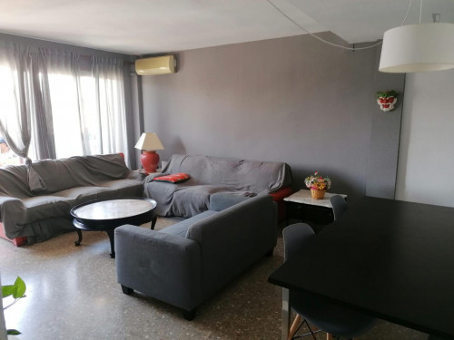Single bedroom close to Facultat De Magisteri - Gallery - 12