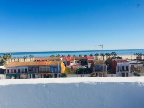 Apartment near the beach Well conected 15 min walking to University - Gallery - 18