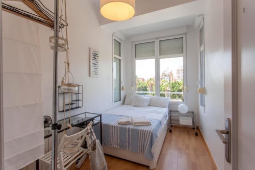 Apartment near the beach Well conected 15 min walking to University