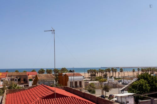 Apartment near the beach Well conected 15 min walking to University - Gallery - 25
