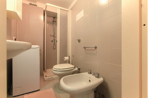 Lovely 1-bedroom flat in proximity of Università Bocconi - Gallery - 14