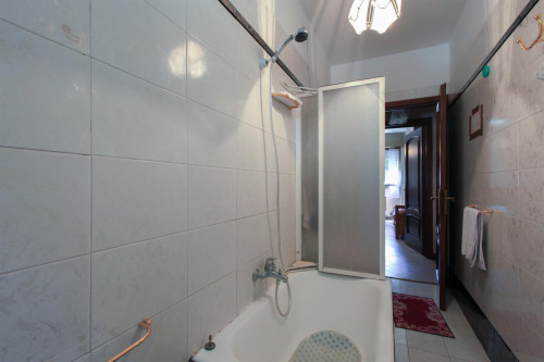 Cool single bedroom near Bonola metro station - Gallery - 34