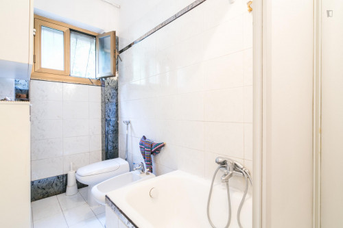 Cool single bedroom near Bonola metro station - Gallery - 20