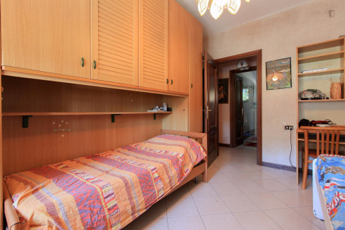 Cool single bedroom near Bonola metro station - Gallery - 16