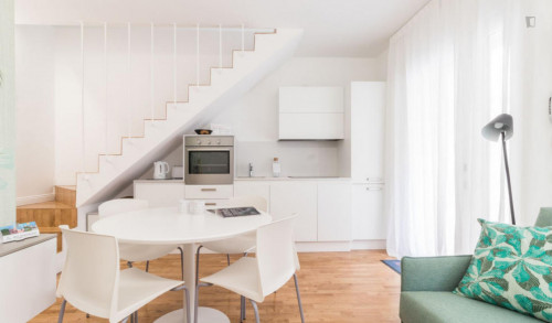 Classy 1-bedroom flat in Porta Venezia