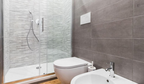 Classy 1-bedroom flat in Porta Venezia - Gallery - 7