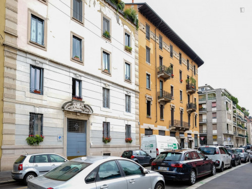 Cool 1-bedroom apartment in Porta Venezia
