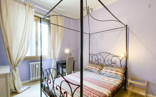 Nice double bedroom in a 3-bedroom apartment in Pigneto  - Gallery -  3