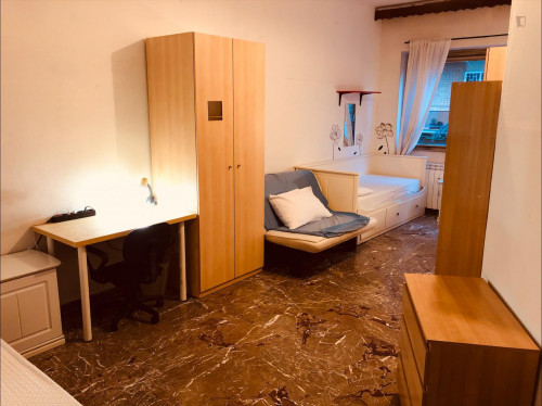 Bed in a twin bedroom close to Parco delle Tre Fontane