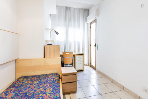 Marvellous single bedroom close to Sapienza Università di Roma only august - Gallery - 4