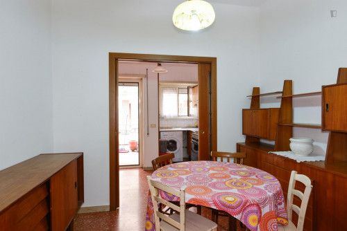 Single bedroom close to Parco delle Valli  - Gallery -  3