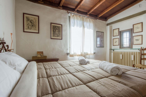 Wonderful 1-bedroom apartment close to Ponte Vecchio  - Gallery -  3