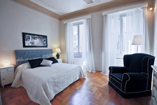 Wonderful 2-bedroom flat in the Santa Croce neighbourhood  - Gallery -  1